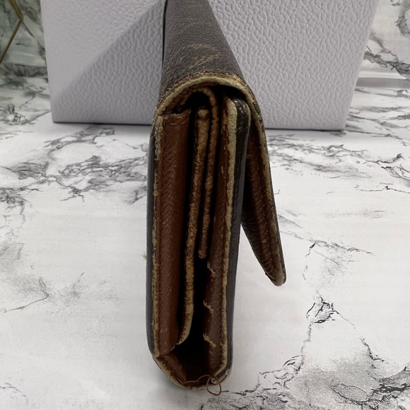 COPY - Authentic Louis Vuitton Brown Monogram Canvas Vintage (portefeuille) Ful… - Picture 11 of 11